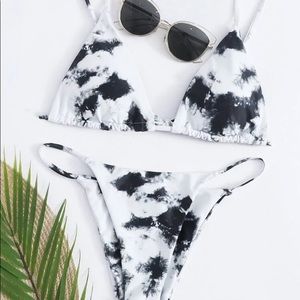 Triangle top two piece black and white tie-dye s-l